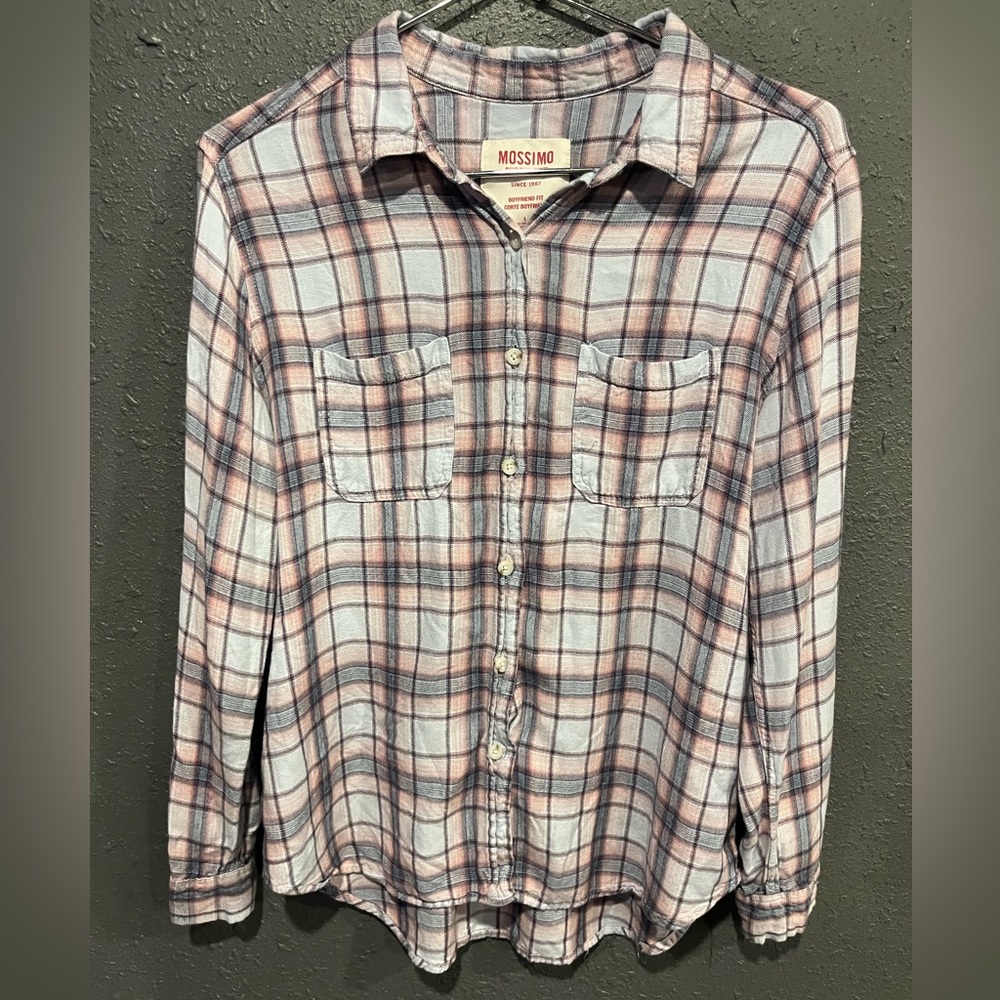 Mossimo flannel shirt, in great condition.